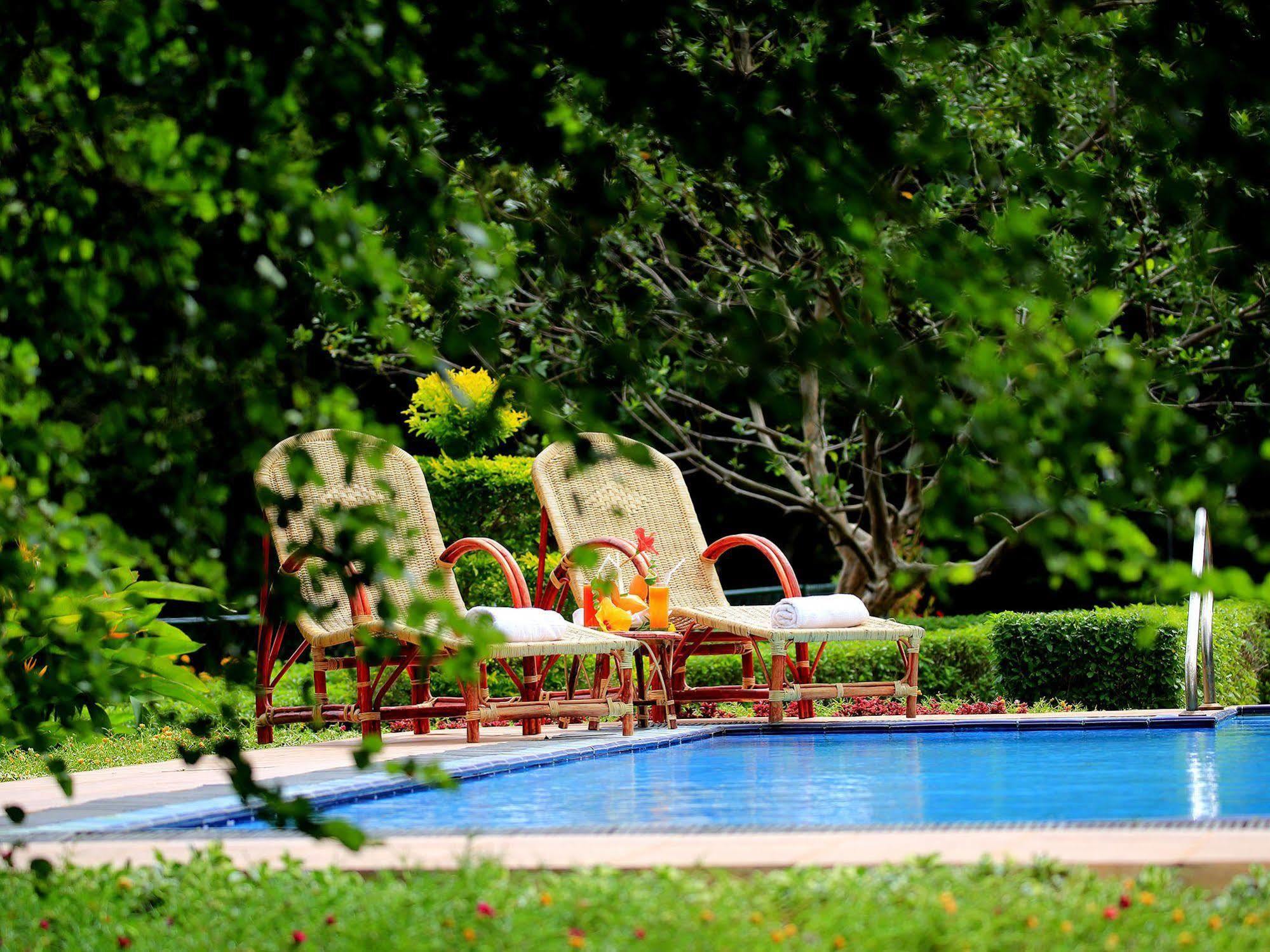 Hotel Grand & Gangula Dambulla Exterior foto