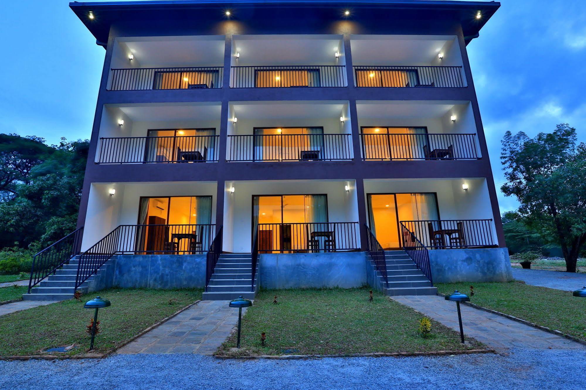 Hotel Grand & Gangula Dambulla Exterior foto
