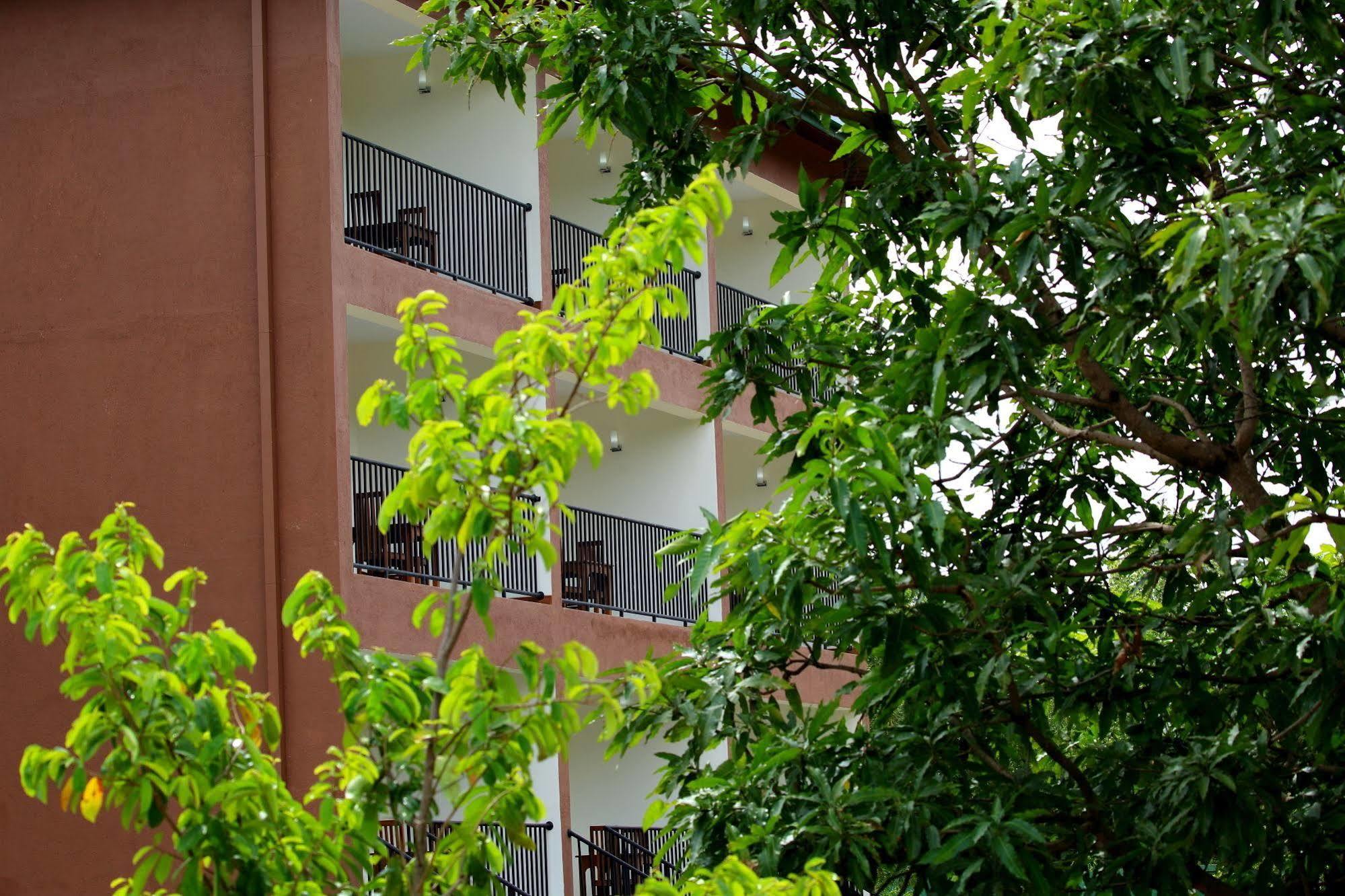Hotel Grand & Gangula Dambulla Exterior foto